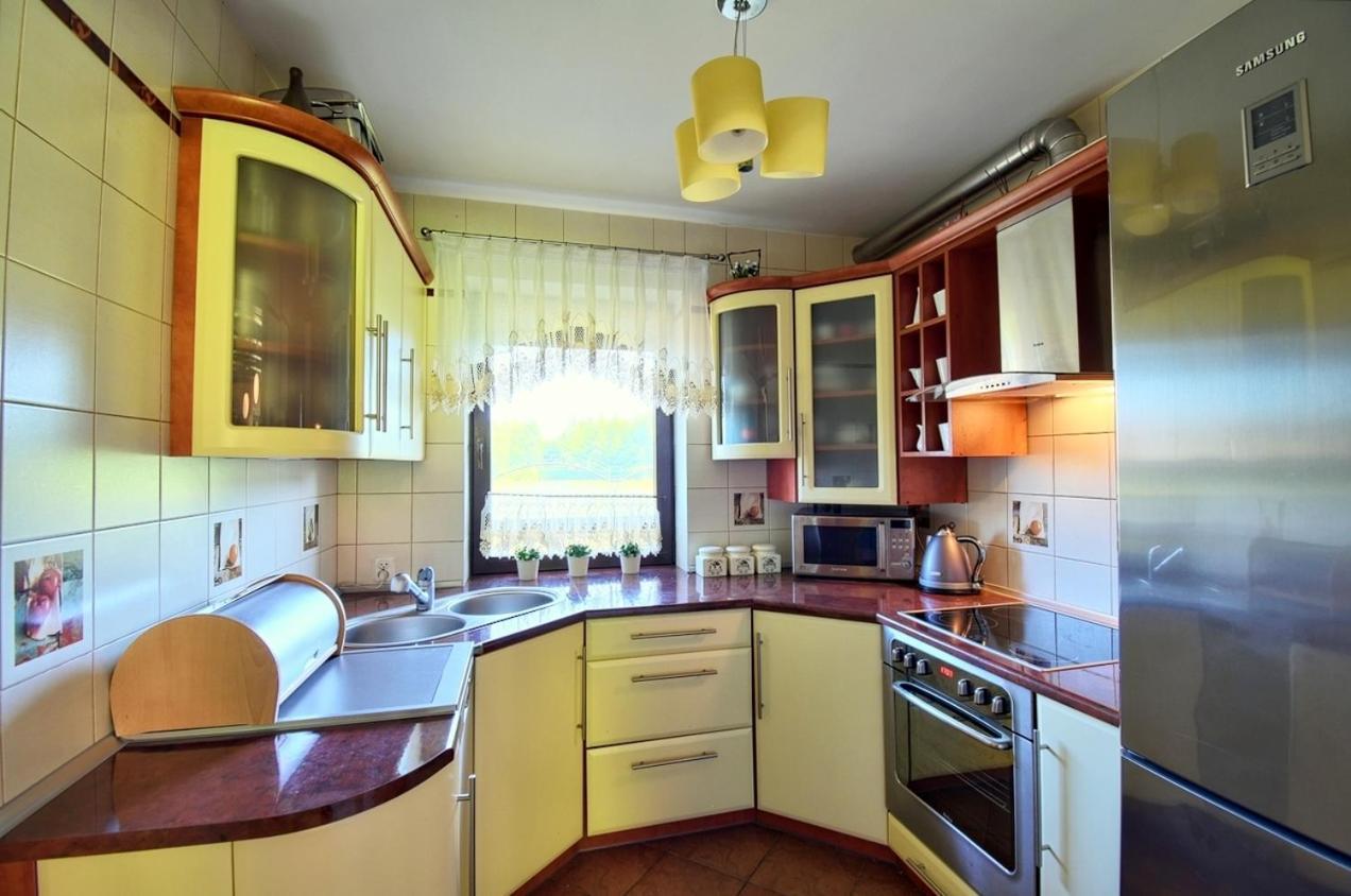 Dom Nad Stawem Przy Lesie Apartment Burkat Екстериор снимка